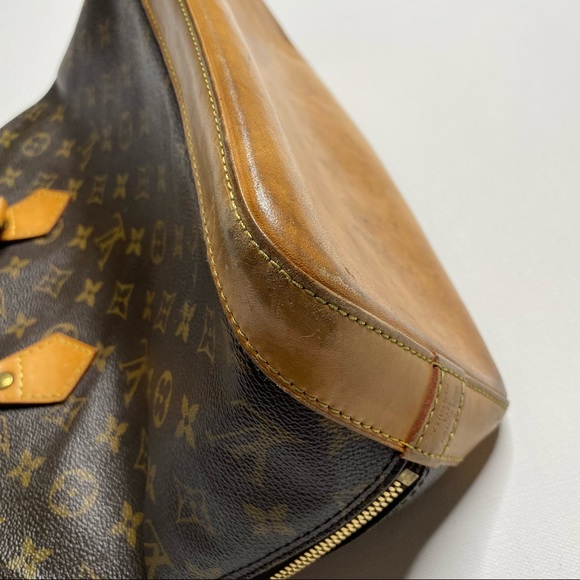 Louis Vuitton Alma satchel - Picture 7 of 15